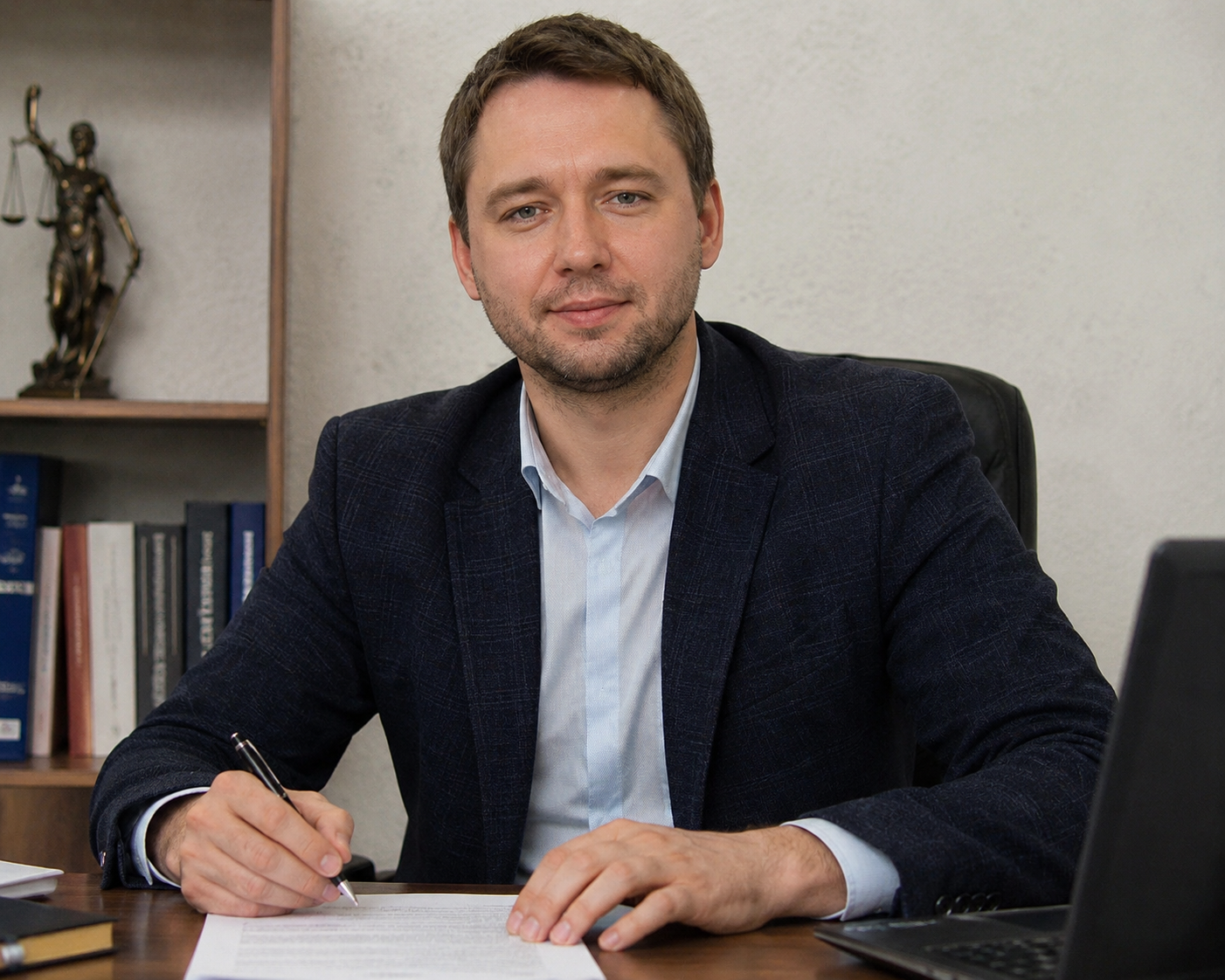 Адвокат по спорам с банками и финансовым мониторингом - a844ede5c6d5ebd5738bffa6d14c221f.png