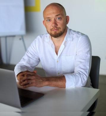  - tn1_0_22737700_1560243836_5cff6e7c3788d.jpg