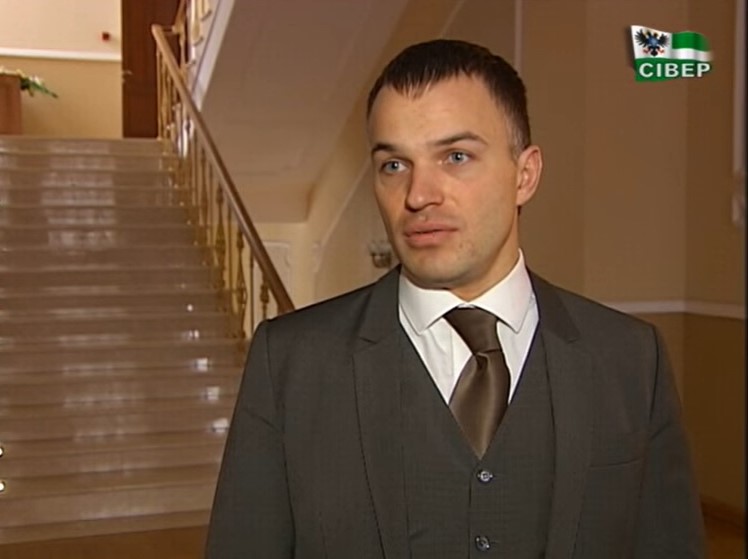 Мобілізований «суддя» Дмитро Лобан визнав у суді, що взяв хабар - 1f7b7640a0bc5c328822f559a821dee5.jpg