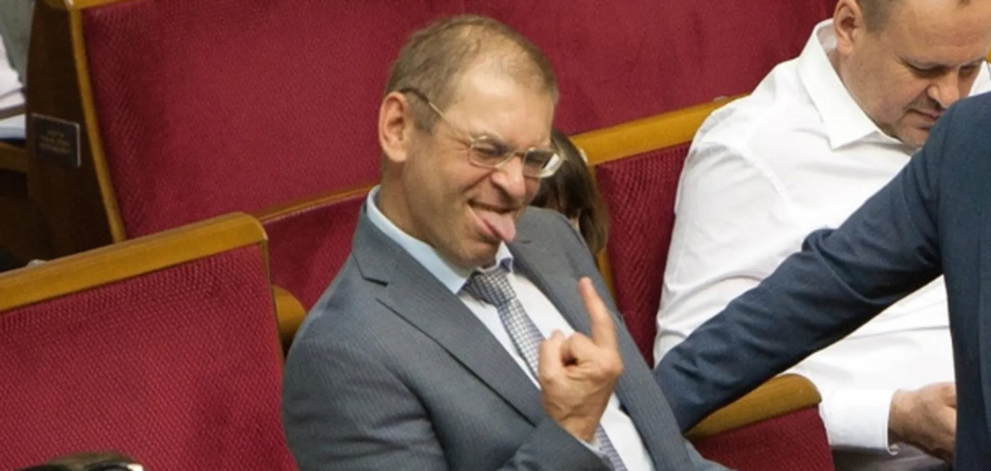 Суддя ВАСУ Олег Ткаченко відмовився затверджувати угоду про визнання вини нардепом Сергієм Пашинським (або знову нафтопродукти младоолігарха Курченко)