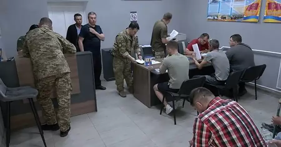 Кого з порушників НЕ оштрафують за НЕоновлення даних у ТЦК - 7f1d7e5499589768df7c2e4ca6713b22.webp