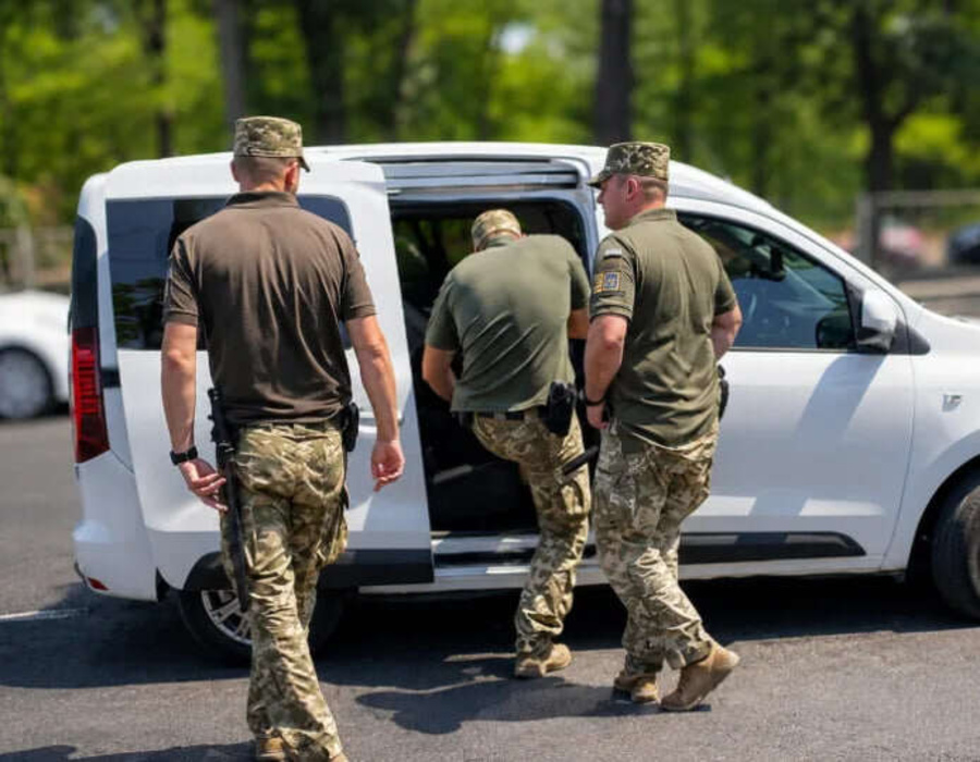 ТЦК не мають дозволу проводити заходи оповіщення під час тривог - Міноборони