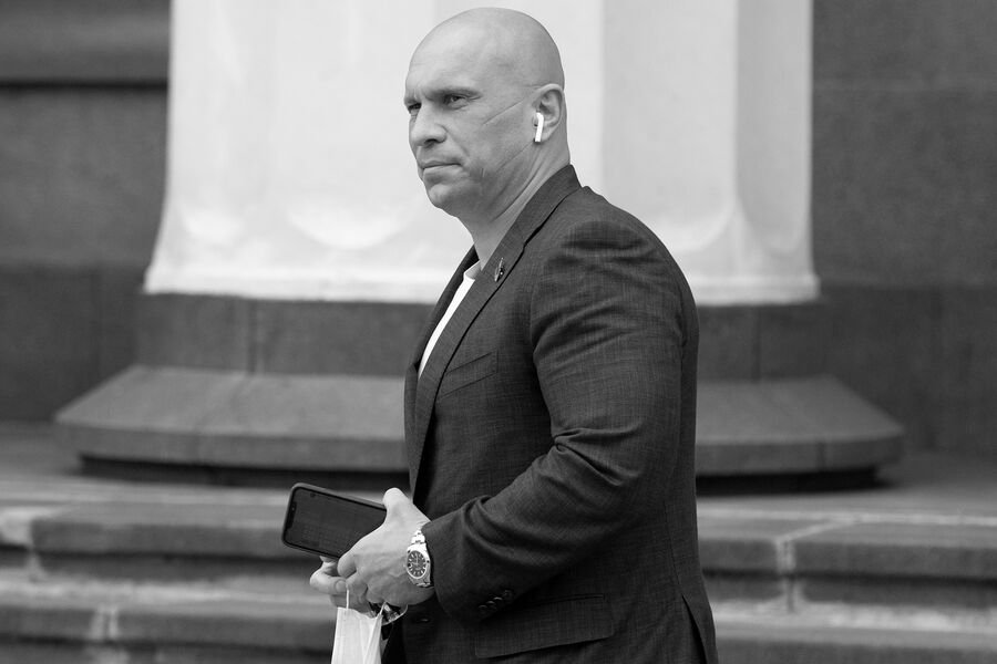 Конфіскації майна ліквідованого Киви не буде. Вирок скасовано за скаргою прокурора. 