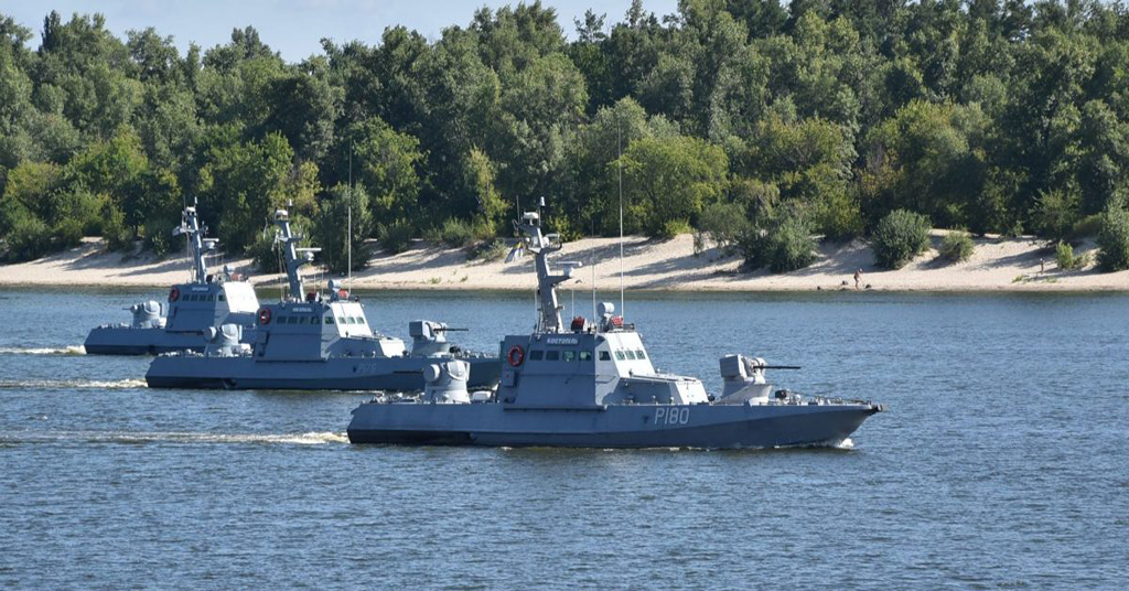 В Україні сформували бойову річкову флотилію ЗСУ -  віцеадмірал Олексій Неїжпапа - a8e96b3fa11fded479fb02d13c5a3402.jpg