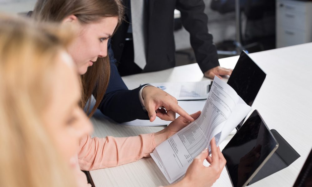 Як діяти, якщо податківці питають, скільки коштів у вас на банківському рахунку?  - b021253e1550fb8a844fabd8a54e1a81.jpeg