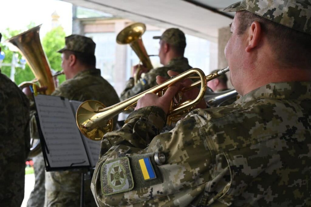 За виплату бойових артистам військового оркестру замкомандира увʼязнили на 5 років  - c160fb12e006f1723c437cdfc95b7408.jpeg