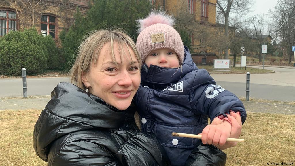   Працююча жінка виїхала за кордон без попередження – як законно вчинити роботодавцю - c82981b51d59a56b922da23830c1f0f6.jpg