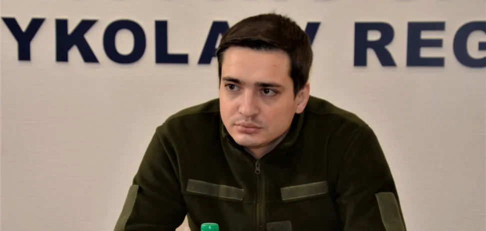 Перевага прокурора - МОЛОДИКА Дмитра Казака! Перебуваючи у Швеції при пенсії 156,7 тис. грн вимагає доплатити ще 5 млн грн зарплати