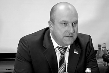 Убийцу мэра Старобельска приговорили к пожизненному заключению - tn1_0_00623200_1525195837_5ae8a43d018f0.jpg