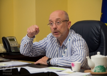 Власти хотят заставить владельцев и жителей квартир отказаться от застекленных балконов - tn1_0_21793000_1464183845_5745ac2535391.jpg