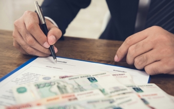 В России адвокатам позволили взыскивать с клиентов неустойку - tn1_0_27385300_1565339661_5d4d300d42e2d.jpg