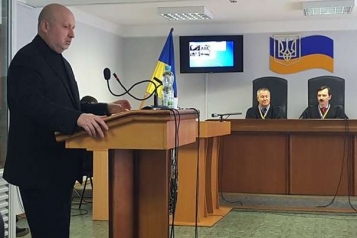 10 фактів про Майдан, втечу Януковича та напад Росії. Версія Турчинова - tn1_0_33761300_1518721889_5a85db6152777.jpg