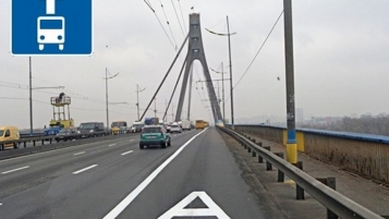 Полиция активно штрафует водителей за въезд на полосы общественного транспорта - tn1_0_61299600_1572380158_5db89dfe95adf.jpg