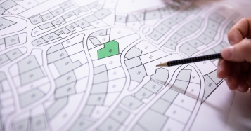 Геокадастр сделают открытым и бесплатным, а за махинации с метаданными оштрафуют – новый закон - tn1_gosgeokadastr_sdelayut_otkritim_i_besplatnim_a_za_mahinatsii_s_metadannimi_oshtrafuyut_noviy_zakon_5e95da9021052.jpg