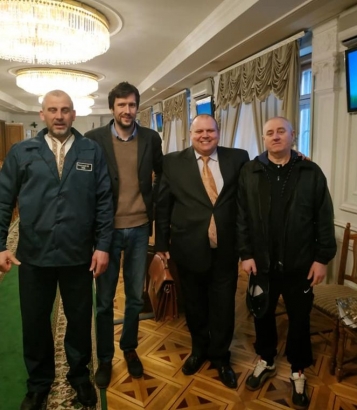 Mykhailo Tarakhkalo: Двох довічників звільнили прямо у залі суду! Держава виконала рішення ЕСПЛ - tn1_mykhailo_tarakhkalo_dvoh_dovichnikiv_zvilnili_pryamo_u_zali_sudu_dergava_vikonala_rishennya_espl_5cb981c669b10.jpg