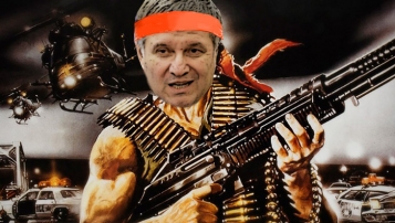 Печерский суд обязал Генпрокуратуру расследовать незаконную раздачу Аваковым огнестрельного оружия - tn1_sud_obyazal_genprokuraturu_rassledovat_nezakonnuyu_razdachu_avakovim_ognestrelnogo_orugiya_591331b1b844a.jpg