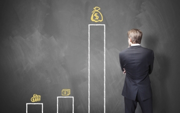 Юрфирмы не нарадуются на заработки, зато партнеры теряют свои доли - tn1_yurfirmi_ne_naraduyutsya_na_zarabotki_zato_partneri_teryayut_svoi_doli_5cd537676695c.jpg