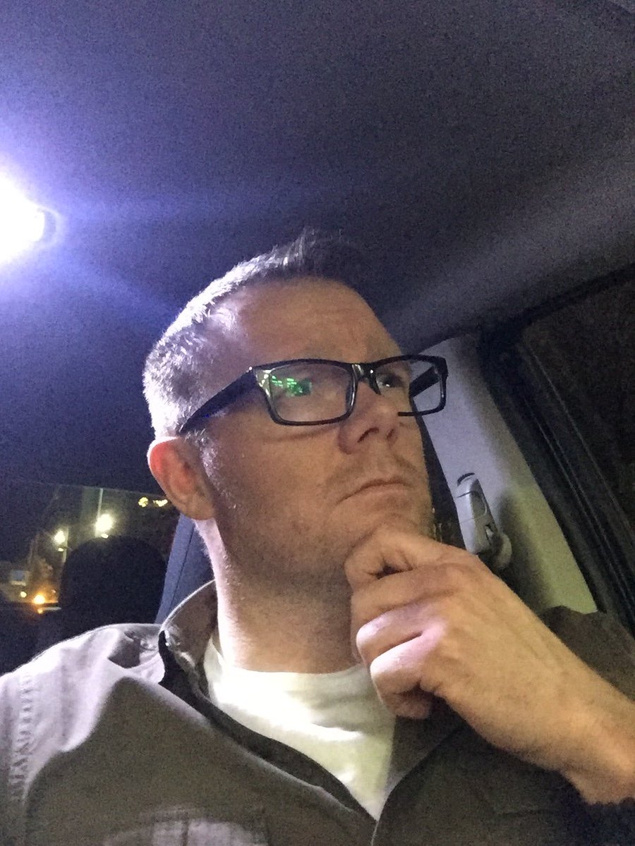  - voditel_uber_predlagaet_passagiram_menyu_poezdki_tuda_vhodyat_rugan_shutki_i_strannie_vzglyadi_5c79309bc6823.jpg