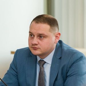 Зупинення провадження у справах про адмінправопорушення із застосуванням ст. 335 КПК