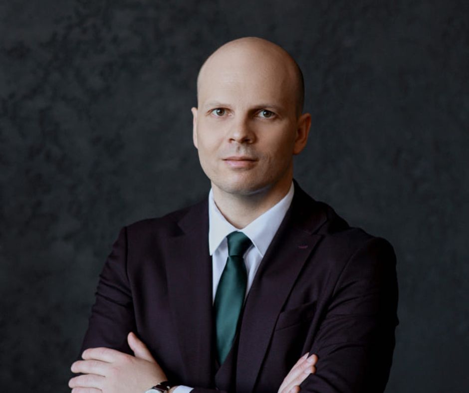  - 768a1e1b5aed84d5a507f7b30ce89135.jpg