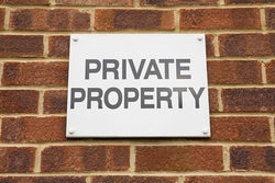  - tn1_zahishchaemo_pravo_vlasnosti_konditsiyniy_pozov_poryad_iz_vindikatsiynim_ta_negatornimi_pozovami_56eb46f5c4010.jpg