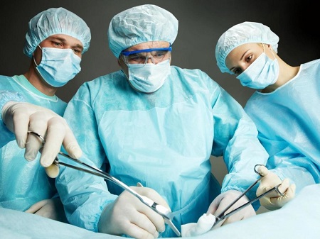 недбалість лікаря пластичної хірургії